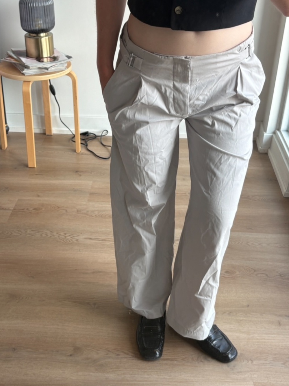 Helmut Lang Gray Utility Cropped Pants - Size 0